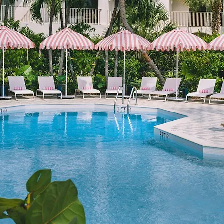Hampton By Hilton Grand Cayman Seven Mile Beach-3