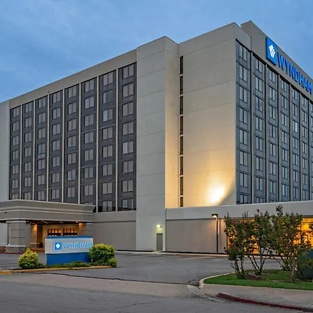 Wyndham Fort Smith City Center-3