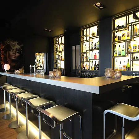 Hotel Hogerhuys - Adults Only-3