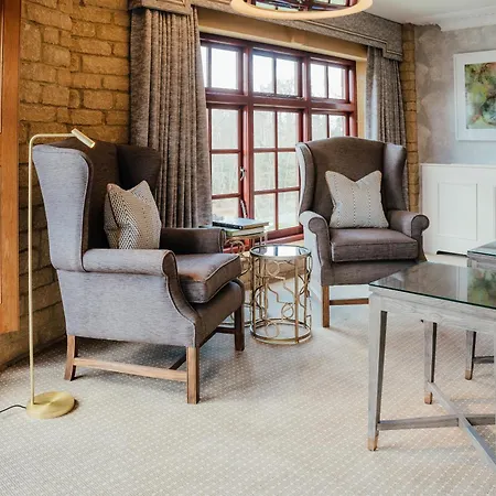 Pennyhill Park Hotel And Spa-3