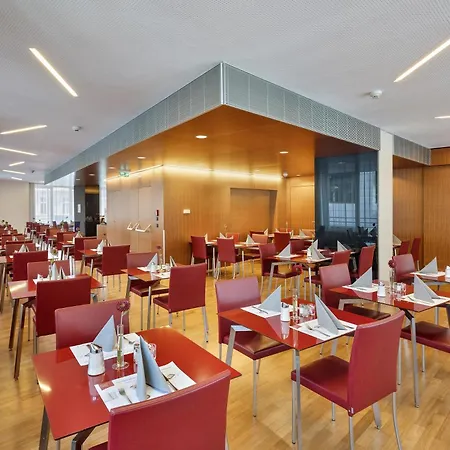 Austria Trend Hotel Europa Wien-3