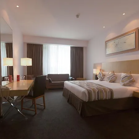 Park Plaza Cardiff-3