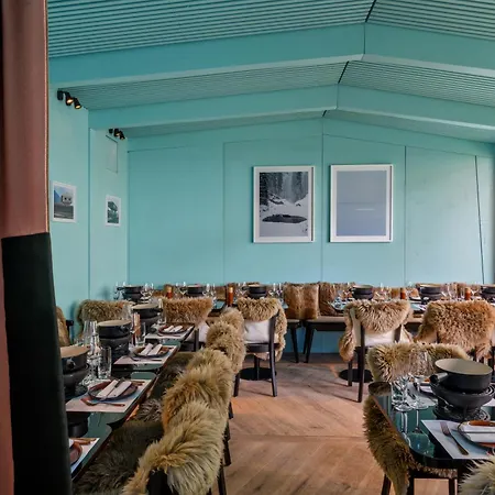 Boutique & Art Hotel Helvetia-2