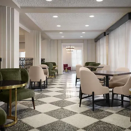Hotel Flor Tampa Downtown, Tapestry Collection By Hilton-2