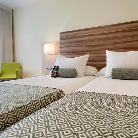 Riviera Beachotel - Adults Recommended-2