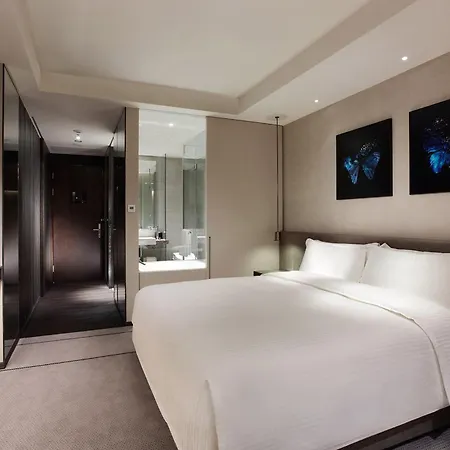 Humble House Taipei, Curio Collection By Hilton-3