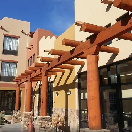 Moenkopi Legacy Inn & Suites-3