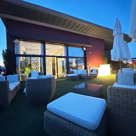 Best Western Plus Thionville Centre-3