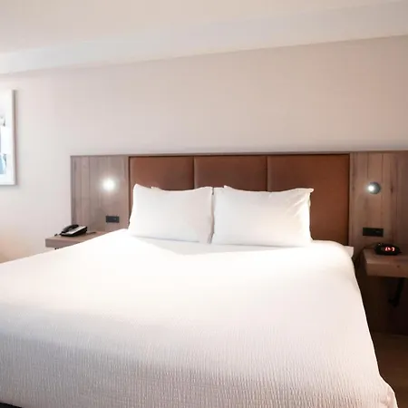 Valhalla Hotel & Conference Centre-3