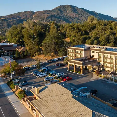 Yosemite Southgate Hotel & Suites-2