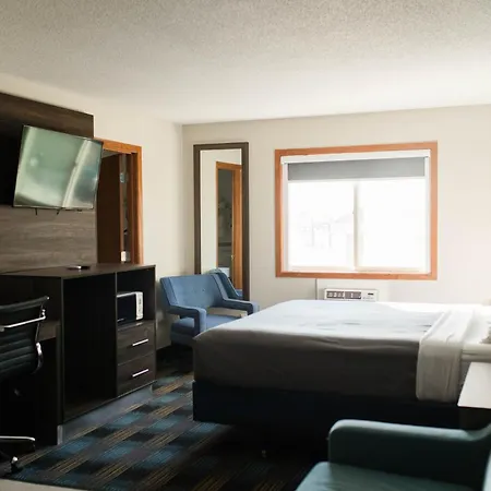 Travelodge By Wyndham Escanaba-2