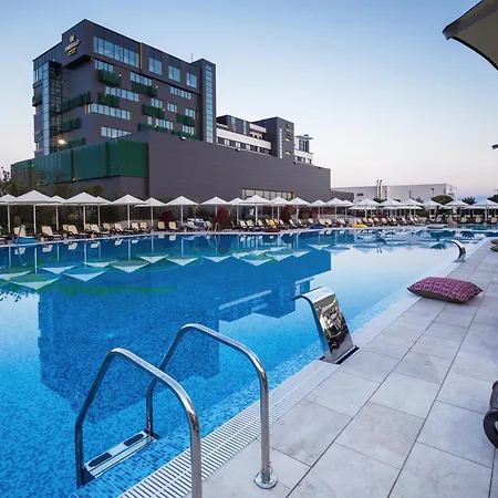 Emerald Hotel-2