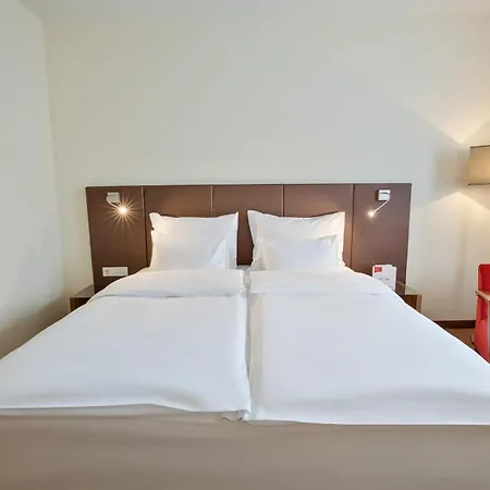 Austria Trend Hotel Doppio Wien-3