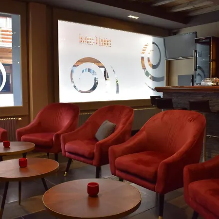 Hotel Central, Spa & Lounge Bar-3