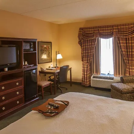 Hampton Inn & Suites Stillwater-3