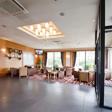 Upton Court Hotel-3