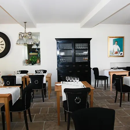 Le Pre Du Moulin - Maison Alonso - Hotel & Restaurant-2
