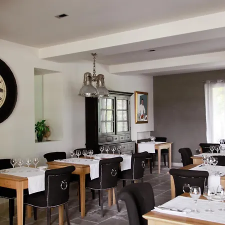 Le Pre Du Moulin - Maison Alonso - Hotel & Restaurant-3
