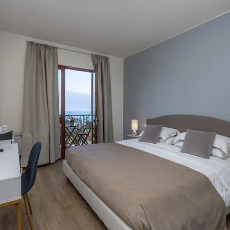 Hotel Meandro - Lake View-3