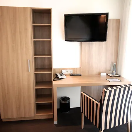 Hotel Go2Bed Weil Am Rhein - Basel-3