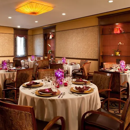 Chestnut Hill Hotel-3