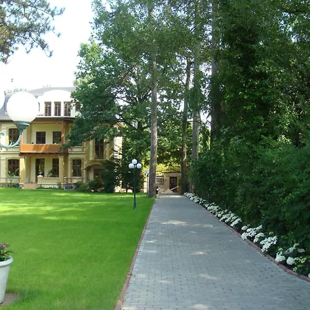 Residenz Villa Kult-2