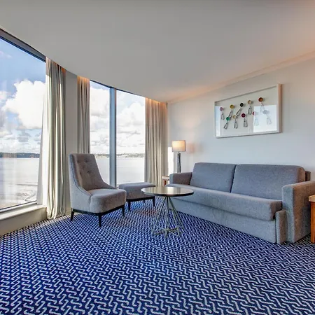 Radisson Blu Waterfront Hotel, Jersey-3