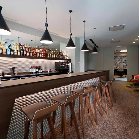 Square Hotel-2