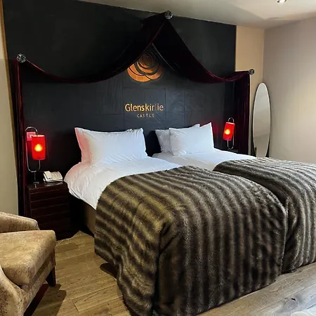 Glenskirlie Castle Hotel-3