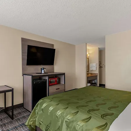 Quality Inn Denver Northeast Brighton-3