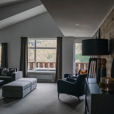 Blatind Boutique Hotel-3