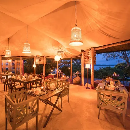 Flameback Eco Lodge - By Mountain Boutiques Luxury Collection-2