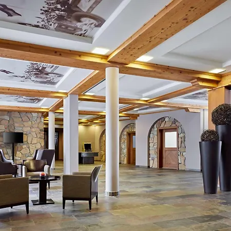 Nuerburgring Motorsport Hotel-2