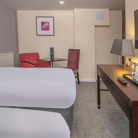 Best Western Premier Suites Hotel & Spa Liverpool-Knowsley-3