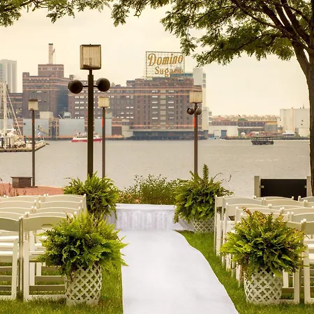 Pier 5 Hotel Baltimore-3