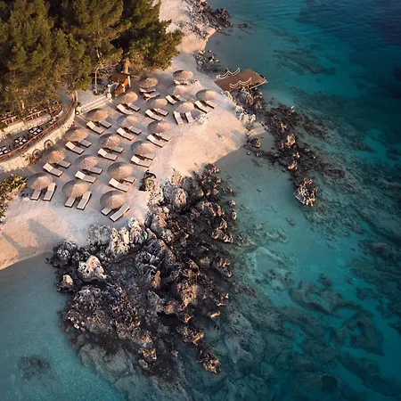 Nobelos Seaside Lodge-3