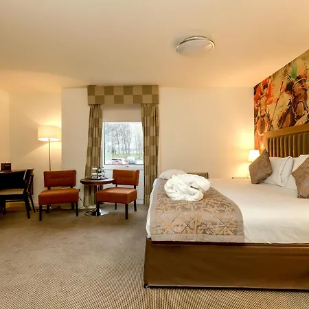 Western House Hotel At Ayr Racecourse-3