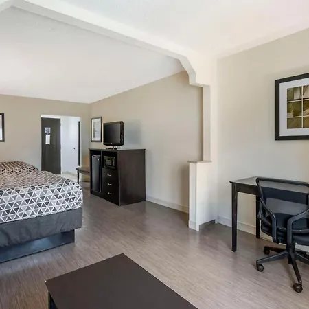 Best Western Suites Columbus-2