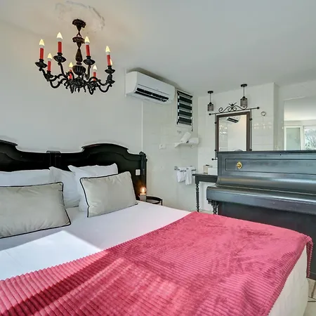 The Originals Boutique, Clair Hotel, Martigues-2
