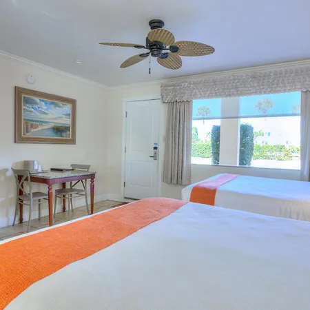 La Fiesta Ocean Inn & Suites-3