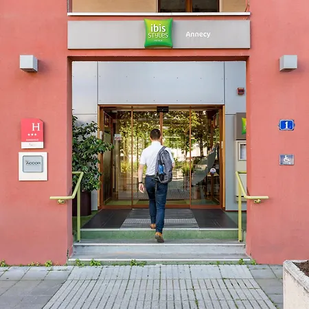 ibis Styles Annecy Centre Gare-2