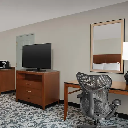 Hilton Garden Inn Hoffman Estates-2