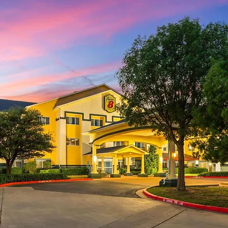 Super 8 By Wyndham Lubbock West-2