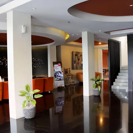 100 Sunset Kuta Hotel & Ballroom-2