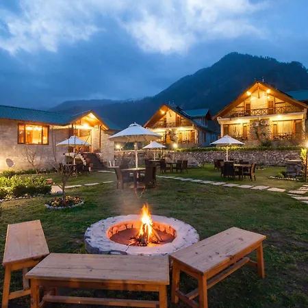 Larisa Resort Manali-2