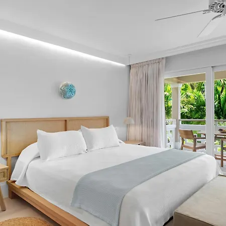 Couples Sans Souci (Adults Only)-2