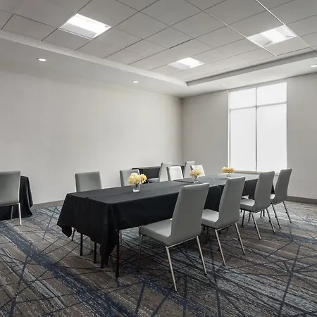 Holiday Inn Express Richmond By Ihg-3