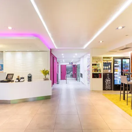 Ibis Styles Madrid Prado-2