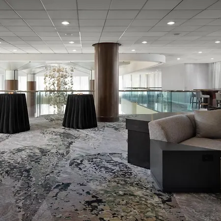 Teaneck Marriott At Glenpointe-3