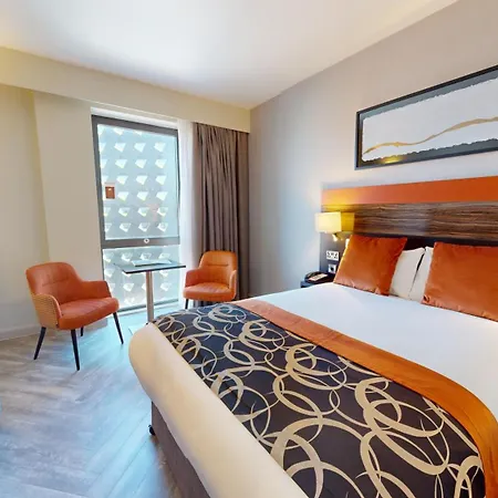 Clayton Hotel Cardiff-3